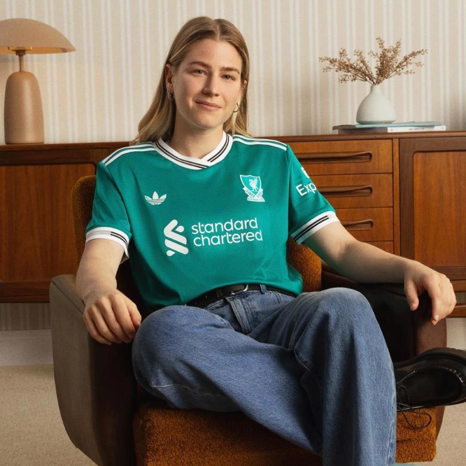 同步推出的, inews